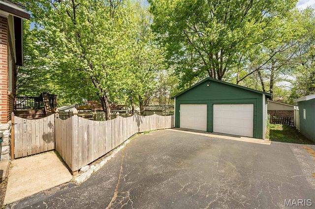 332 Marion Avenue, Webster Groves, MO 63119