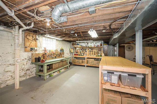 332 Marion Avenue, Webster Groves, MO 63119