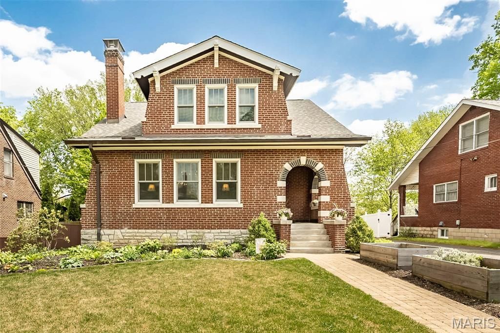 332 Marion Avenue, Webster Groves, MO 63119
