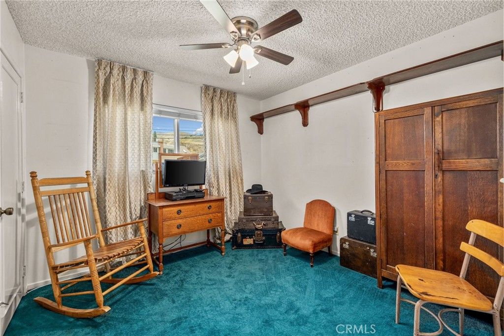 Image 22 of property listing at 3194 Belvedere Avenue, Highland, CA 92346