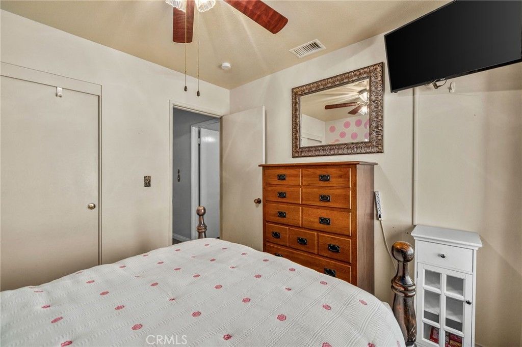Image 26 of property listing at 3194 Belvedere Avenue, Highland, CA 92346
