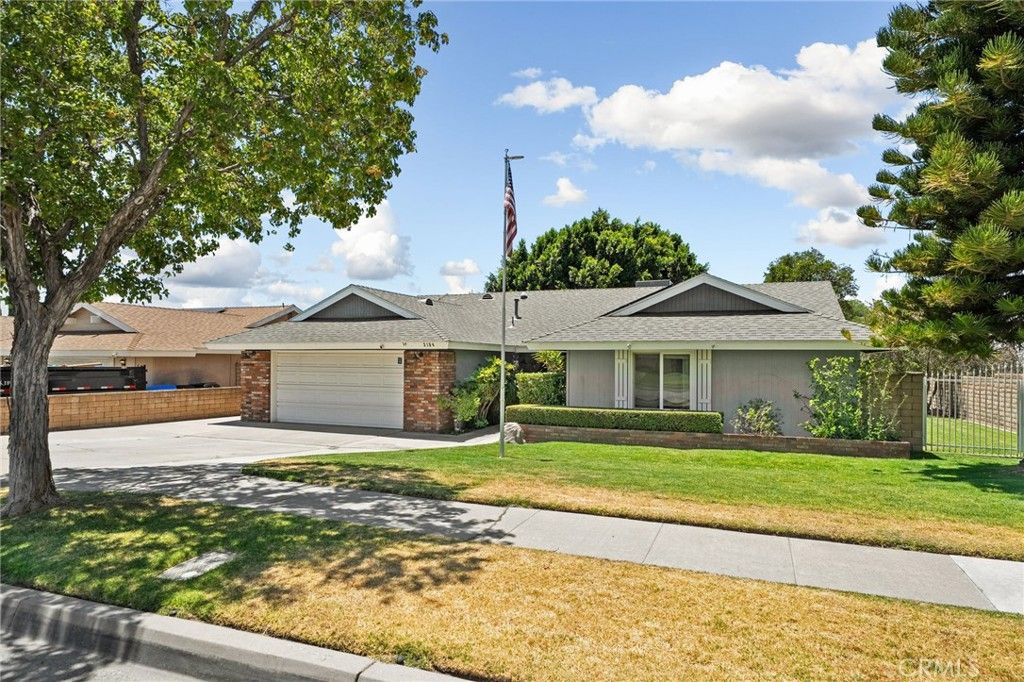 Image 3 of property listing at 3194 Belvedere Avenue, Highland, CA 92346