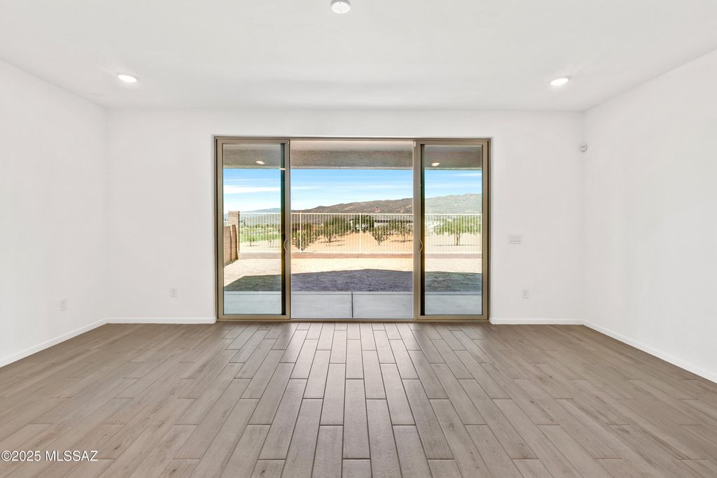 13961 E Squamata Way, Vail, AZ 85641