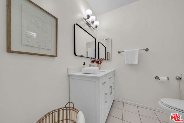 900 Euclid Street 307, Santa Monica, CA 90403