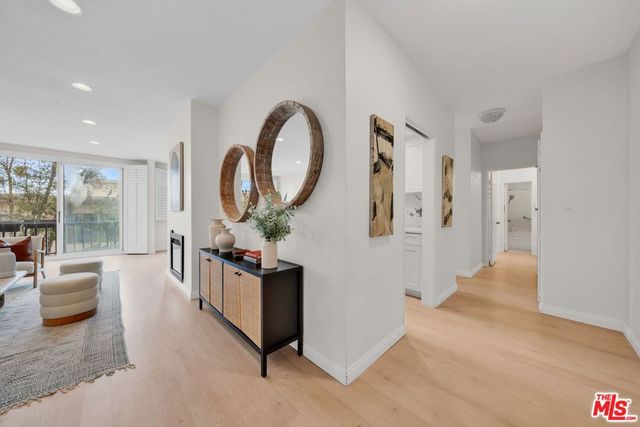 900 Euclid Street 307, Santa Monica, CA 90403