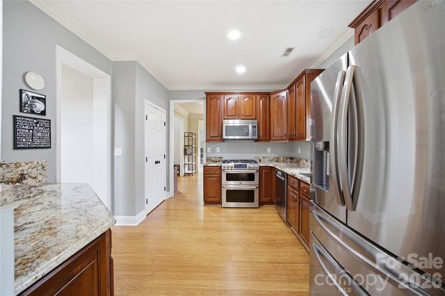 10010 Spring Park Drive, Charlotte, NC 28269