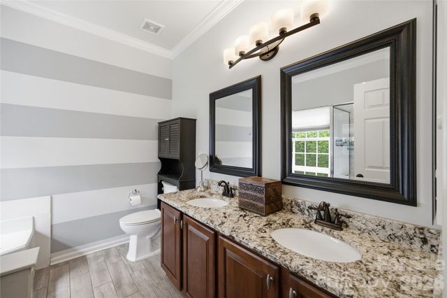 10010 Spring Park Drive, Charlotte, NC 28269