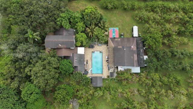 20740 SW 248th St, Homestead, FL 33031