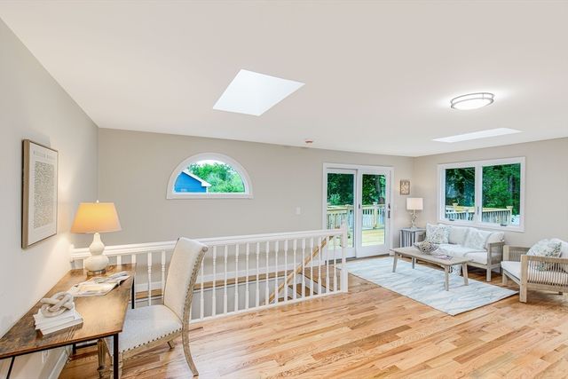 167 Center St, Groveland, MA 01834