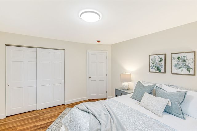 167 Center St, Groveland, MA 01834