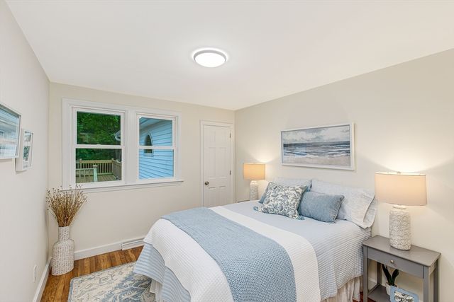 167 Center St, Groveland, MA 01834