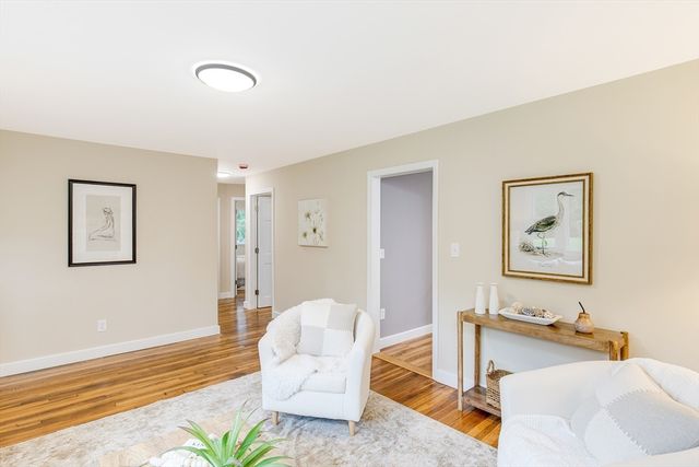167 Center St, Groveland, MA 01834