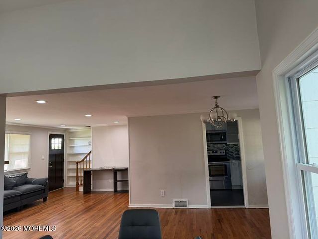 32 Baker Drive, West Long Branch, NJ 07764