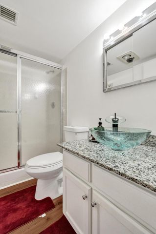 9840 Pineapple Tree Drive 204, Boynton Beach, FL 33436