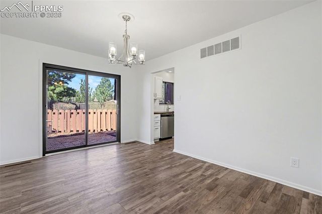 2973 Mesa Road A, Colorado Springs, CO 80904