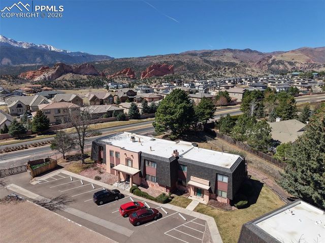 2973 Mesa Road A, Colorado Springs, CO 80904