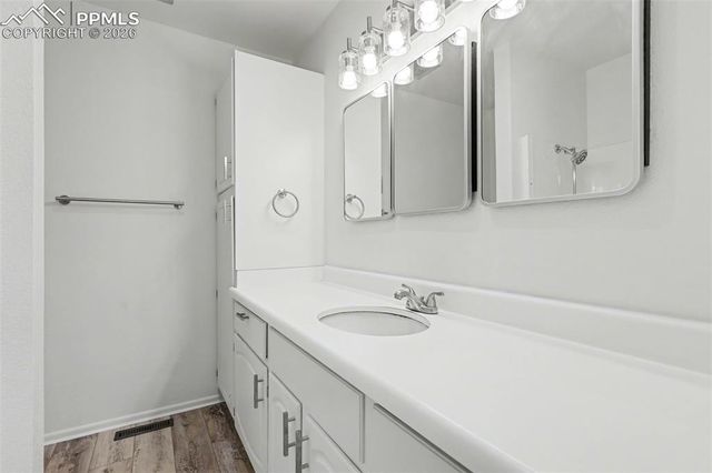 2973 Mesa Road A, Colorado Springs, CO 80904