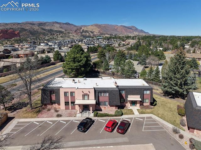 2973 Mesa Road A, Colorado Springs, CO 80904