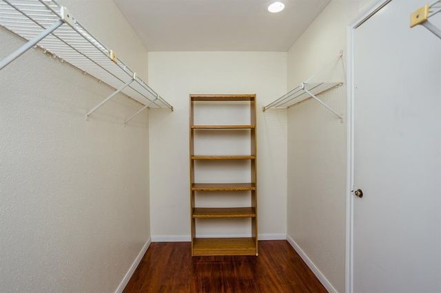 1103 Dulles Avenue 201, Stafford, TX 77477