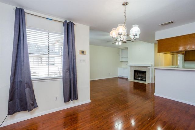 1103 Dulles Avenue 201, Stafford, TX 77477