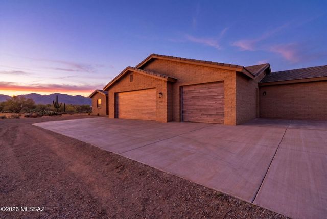 3855 W Camino Del Norte W, Tucson, AZ 85742