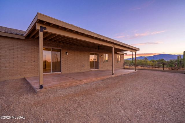 3855 W Camino Del Norte W, Tucson, AZ 85742