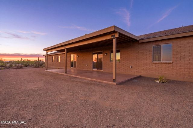 3855 W Camino Del Norte W, Tucson, AZ 85742