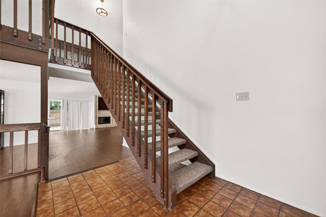 6203 Downwood Forest Drive, Houston, TX 77088