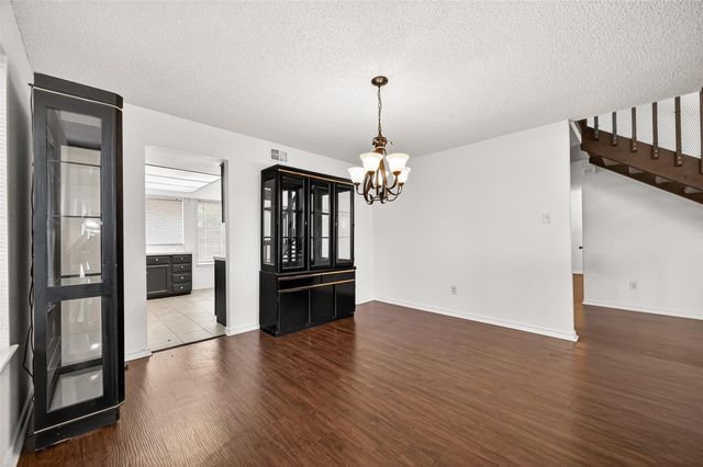6203 Downwood Forest Drive, Houston, TX 77088