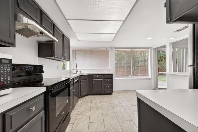 6203 Downwood Forest Drive, Houston, TX 77088