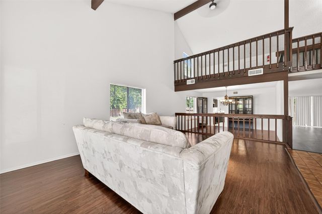 6203 Downwood Forest Drive, Houston, TX 77088