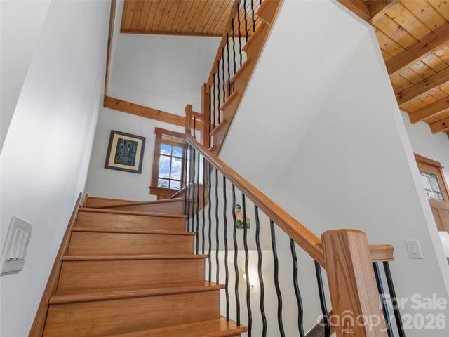 324 Austin Mountain Drive, Burnsville, NC 28714