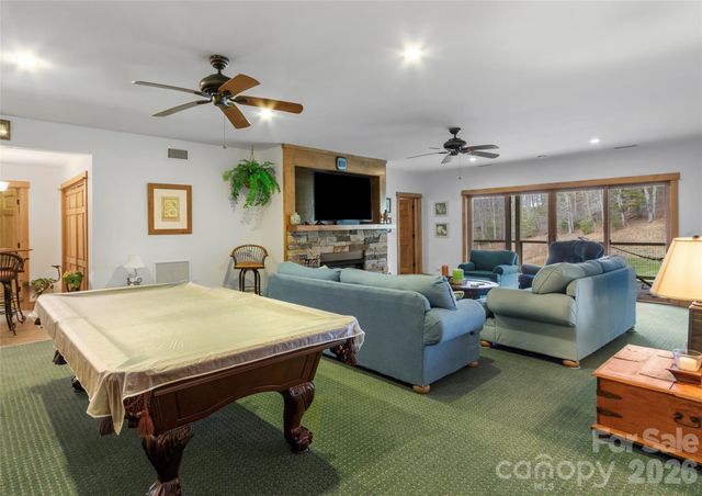 324 Austin Mountain Drive, Burnsville, NC 28714
