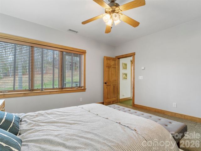 324 Austin Mountain Drive, Burnsville, NC 28714
