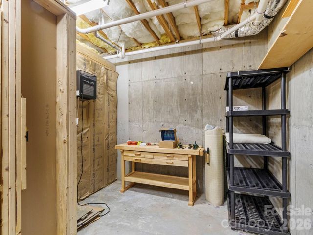 324 Austin Mountain Drive, Burnsville, NC 28714