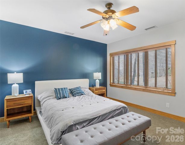 324 Austin Mountain Drive, Burnsville, NC 28714