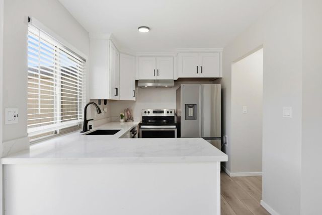 27492 Ponderosa Court, Hayward, CA 94545