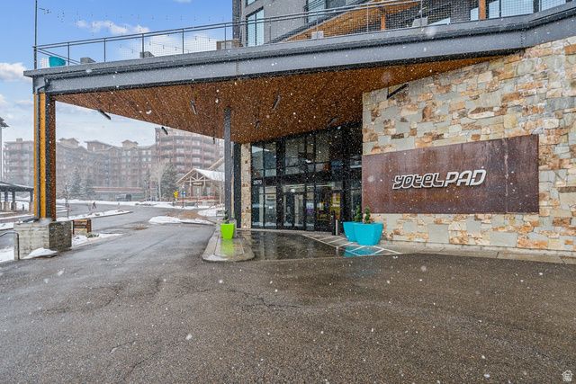 2670 W CANYONS RESORT DR #325, Park City, UT 84098