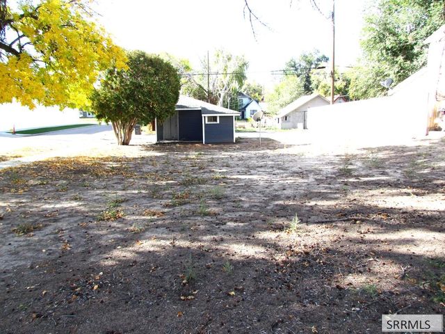 346 Chamberlin, Idaho Falls, ID 83402