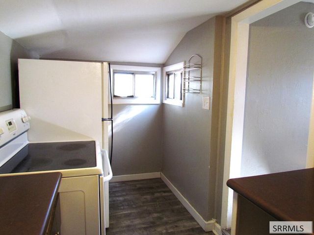 346 Chamberlin, Idaho Falls, ID 83402