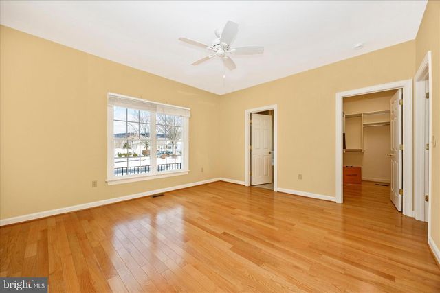 1 KELLER LN, Middletown, MD 21769