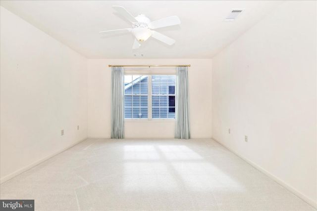 1 KELLER LN, Middletown, MD 21769