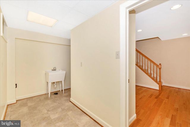 1 KELLER LN, Middletown, MD 21769