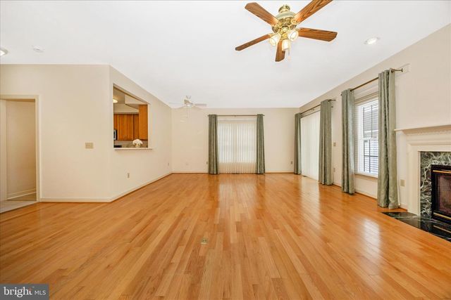 1 KELLER LN, Middletown, MD 21769