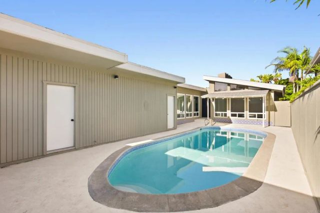 13743 Recuerdo Drive, Del Mar, CA 92014