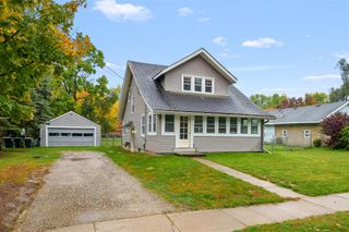 505 W Van Hoesen Boulevard, Portage, MI 49024