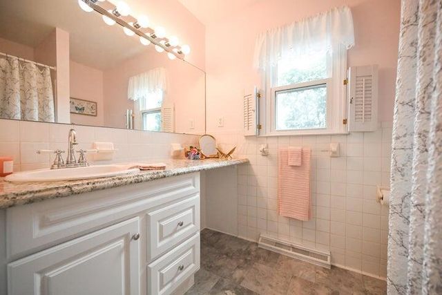 2540 Rebecca Drive, Springfield, OH 45503