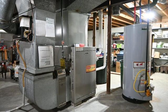 2540 Rebecca Drive, Springfield, OH 45503