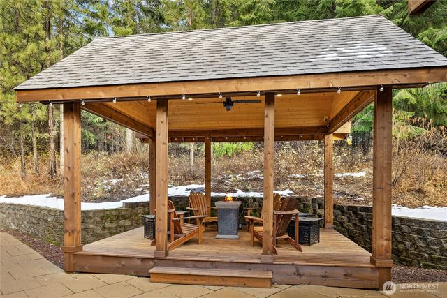 261 Tiger Lily Lane, Ronald, WA 98940