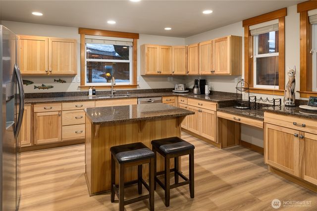 261 Tiger Lily Lane, Ronald, WA 98940